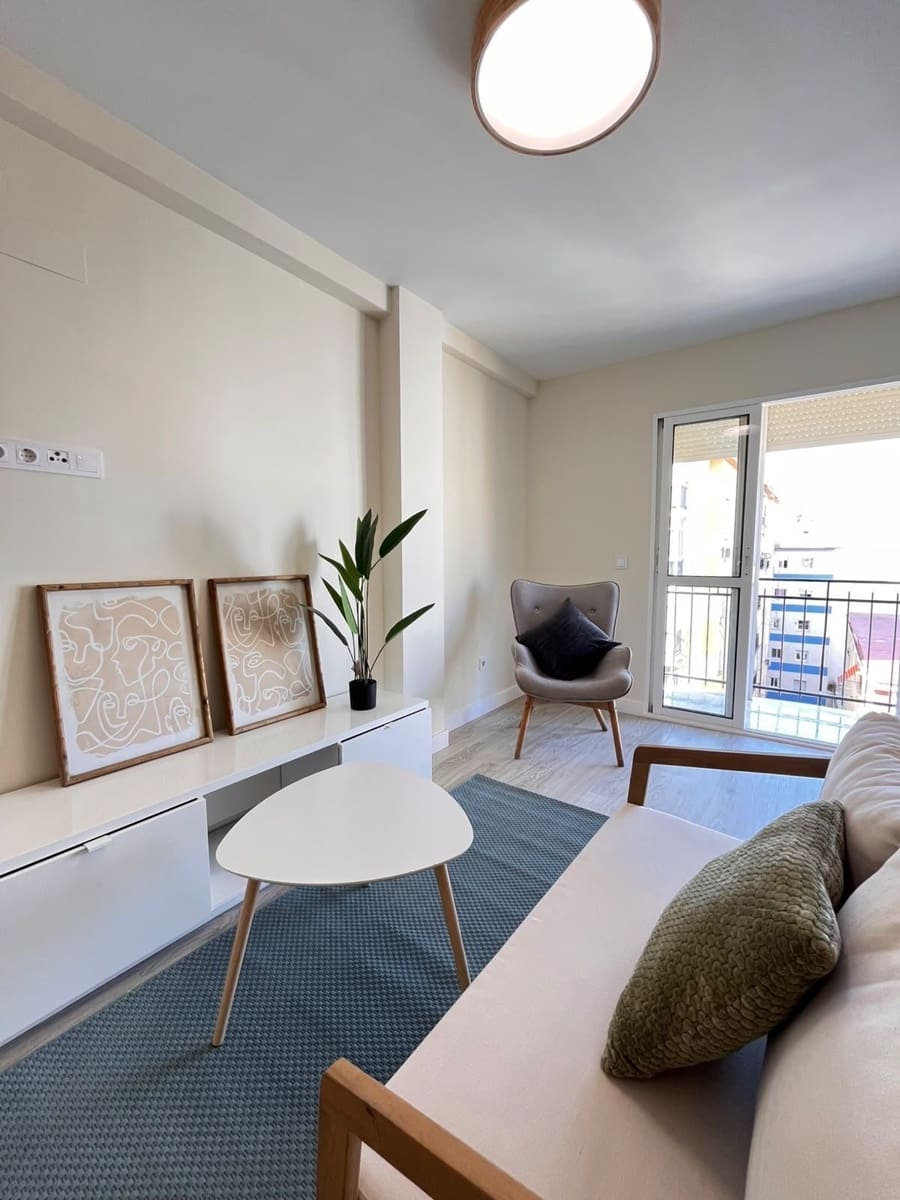 3 slaapkamer Appartement te koop in Malaga stad - € 330.000 (Ref: 9998319)
