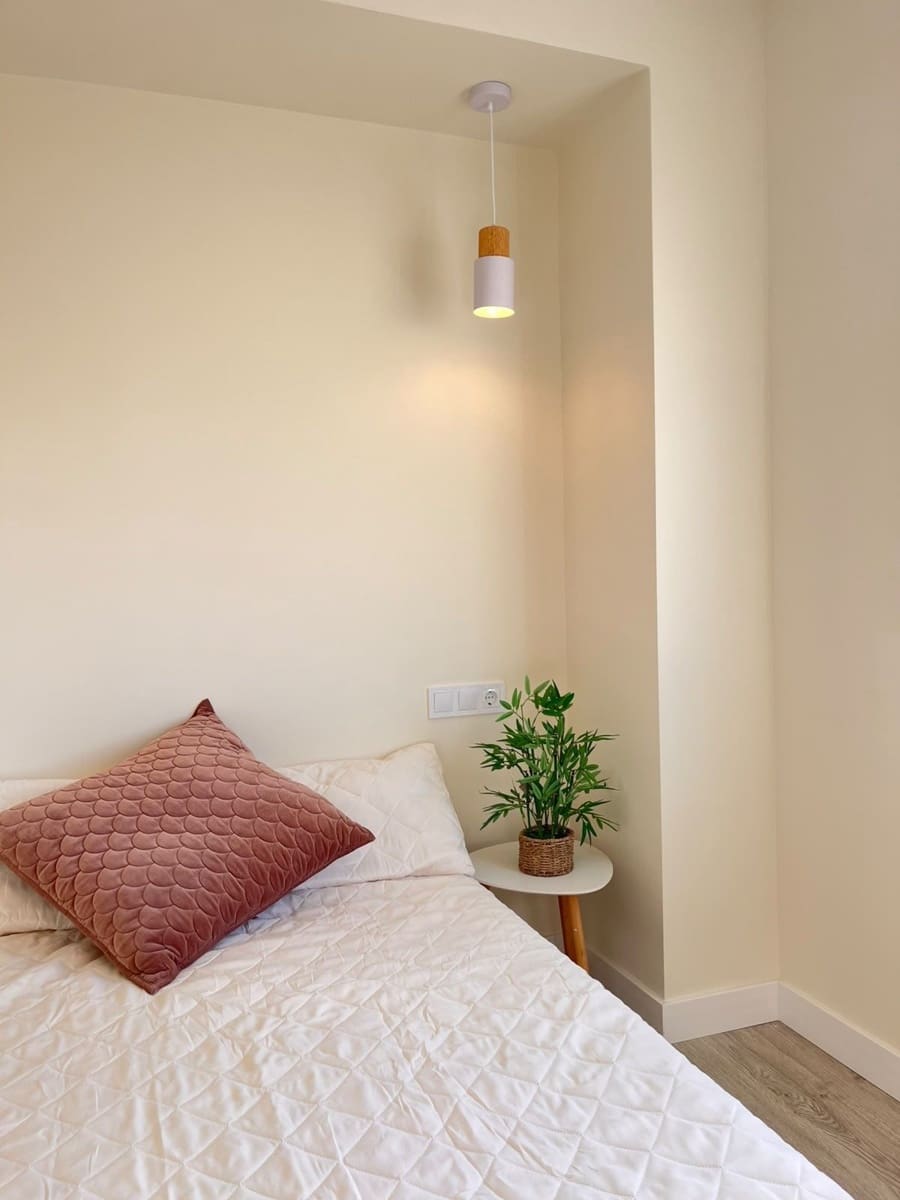 3 slaapkamer Appartement te koop in Malaga stad - € 330.000 (Ref: 9998319)