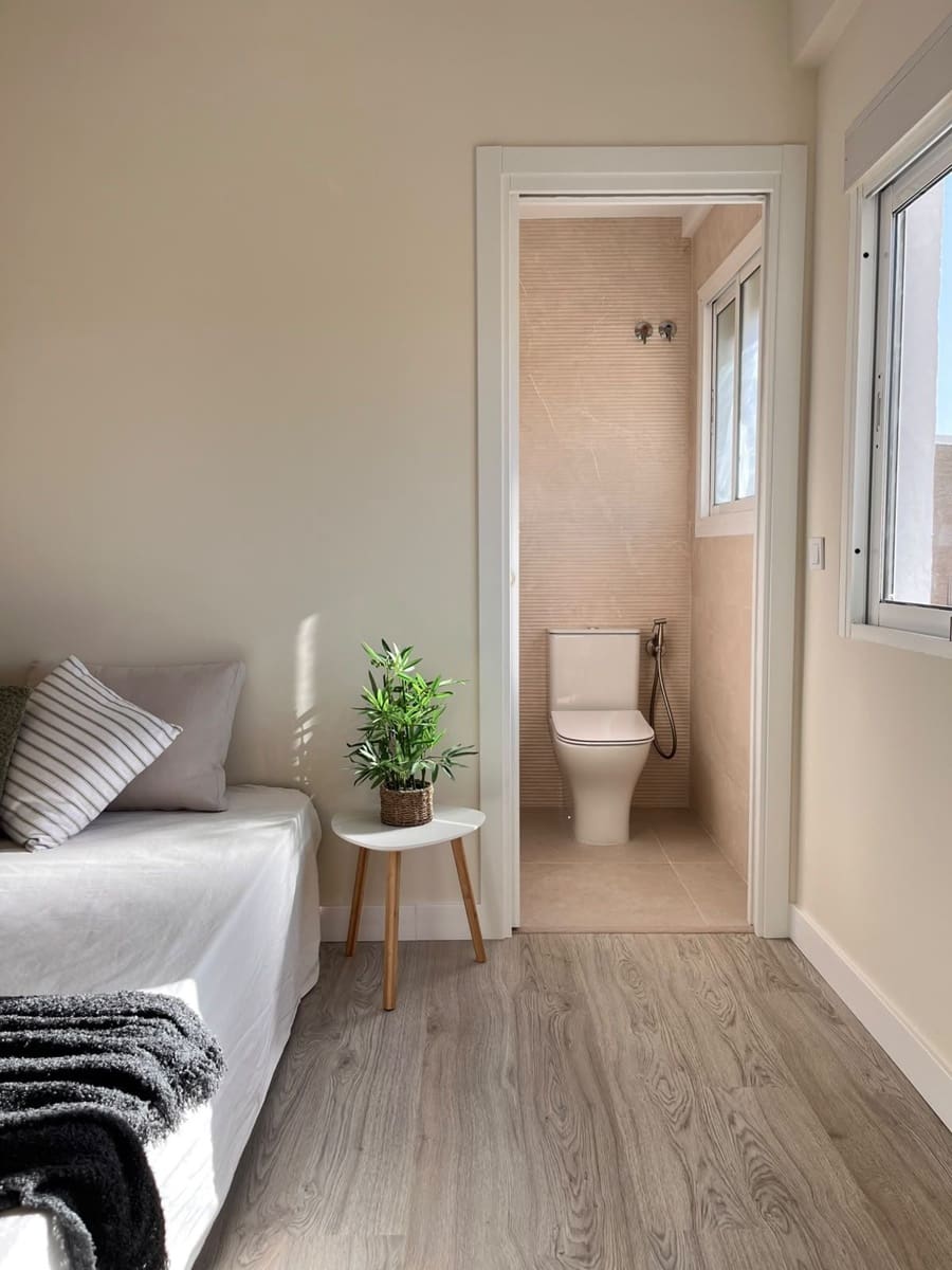 3 slaapkamer Appartement te koop in Malaga stad - € 330.000 (Ref: 9998319)