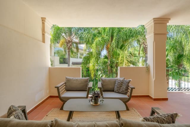 3 soveværelse Lejlighed til salg i Nueva Andalucia, Marbella - € 685.000 (Ref: 9998321)
