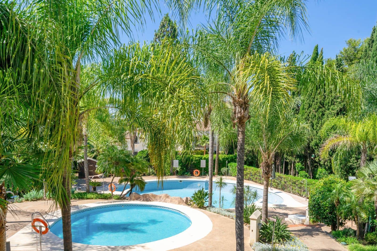3 soveværelse Lejlighed til salg i Nueva Andalucia - € 685.000 (Ref: 9998321)