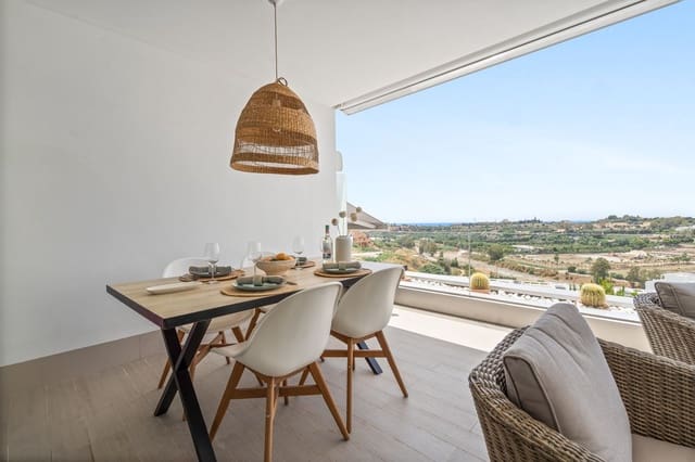 Apartamento de 2 habitaciones en Cancelada, Estepona en venta - 460.000 € (Ref: 9998322)