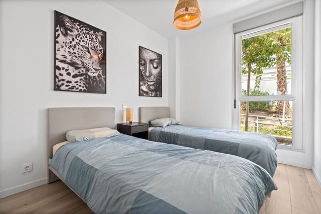 Apartamento de 2 habitaciones en Cancelada, Estepona en venta - 460.000 € (Ref: 9998322)