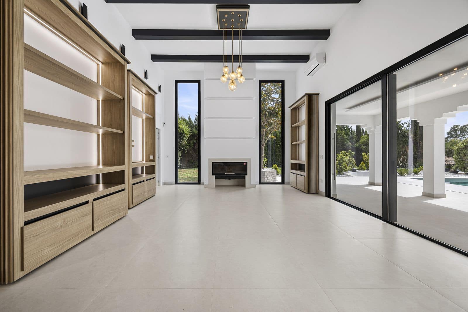4 slaapkamer Villa te koop in Guadalmina - € 2.595.000 (Ref: 9998325)