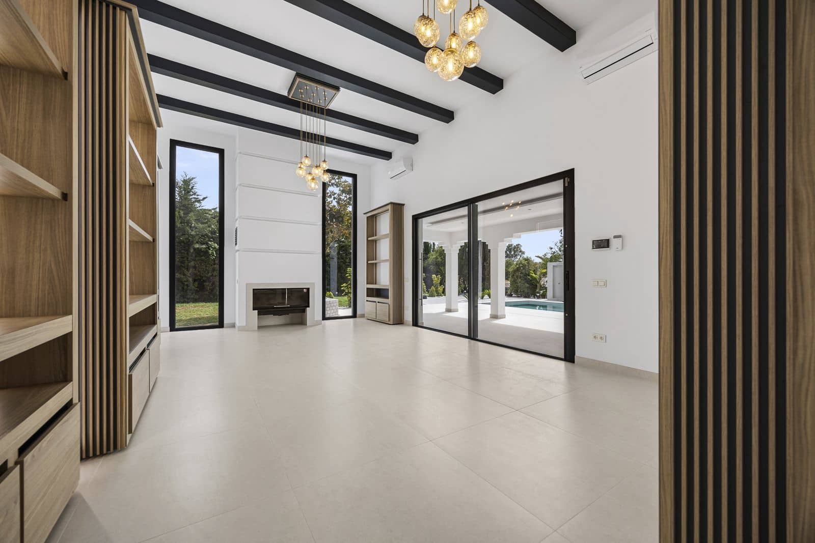 4 slaapkamer Villa te koop in Guadalmina - € 2.595.000 (Ref: 9998325)
