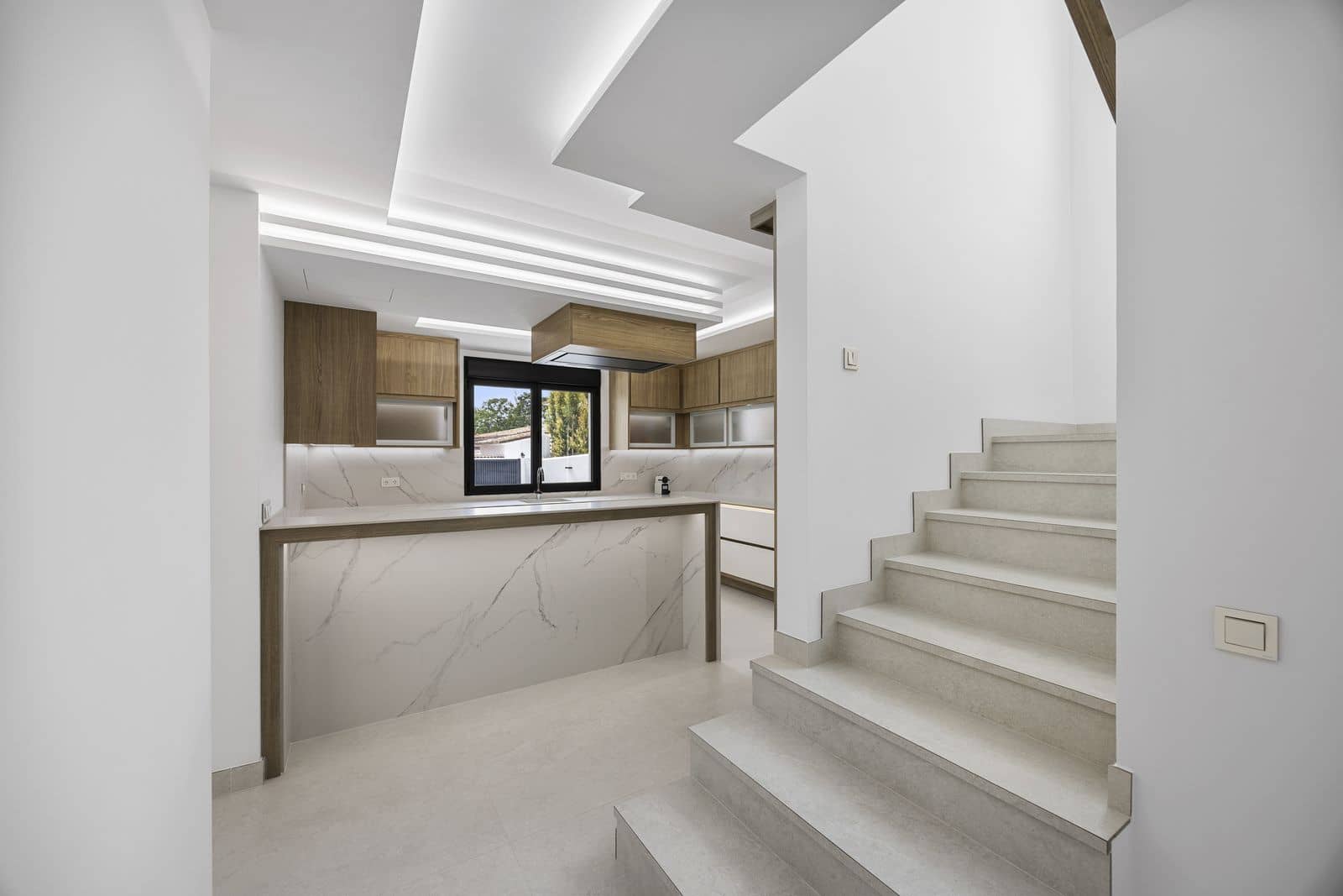 4 slaapkamer Villa te koop in Guadalmina - € 2.595.000 (Ref: 9998325)