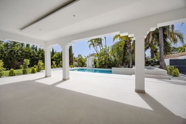 4 slaapkamer Villa te koop in Guadalmina Alta, Marbella - € 2.595.000 (Ref: 9998325)