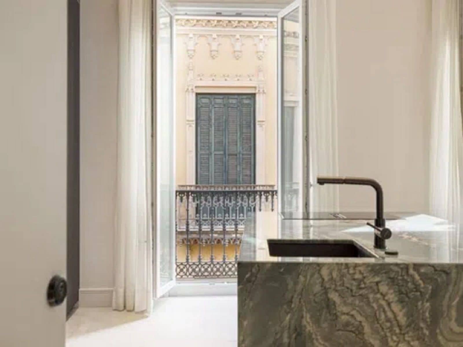 4 Zimmer Apartment zu verkaufen in Malaga Stadt - 1.260.000 € (Ref: 9998336)