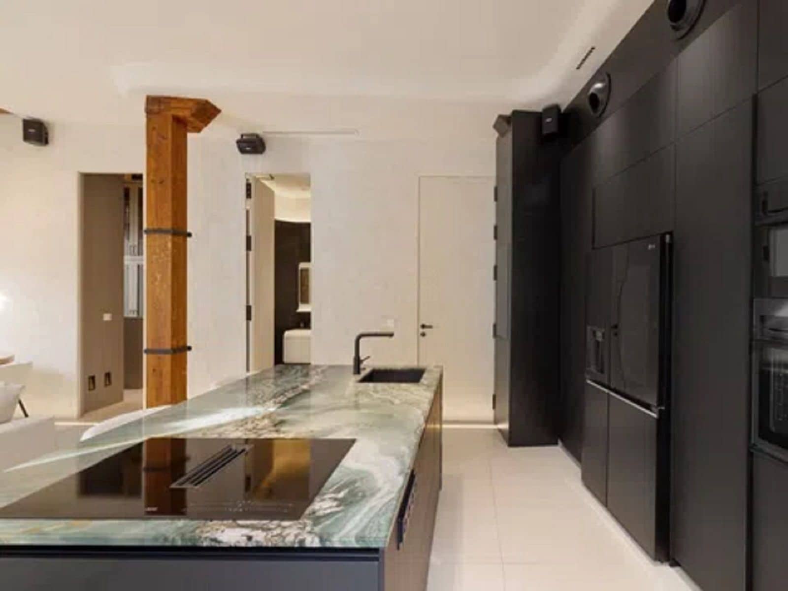 4 Zimmer Apartment zu verkaufen in Malaga Stadt - 1.260.000 € (Ref: 9998336)