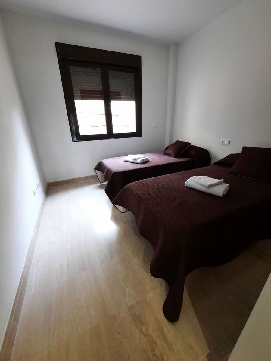 2 sypialnia Apartament na sprzedaż w Estepona - 520 000 € (Ref: 9998342)