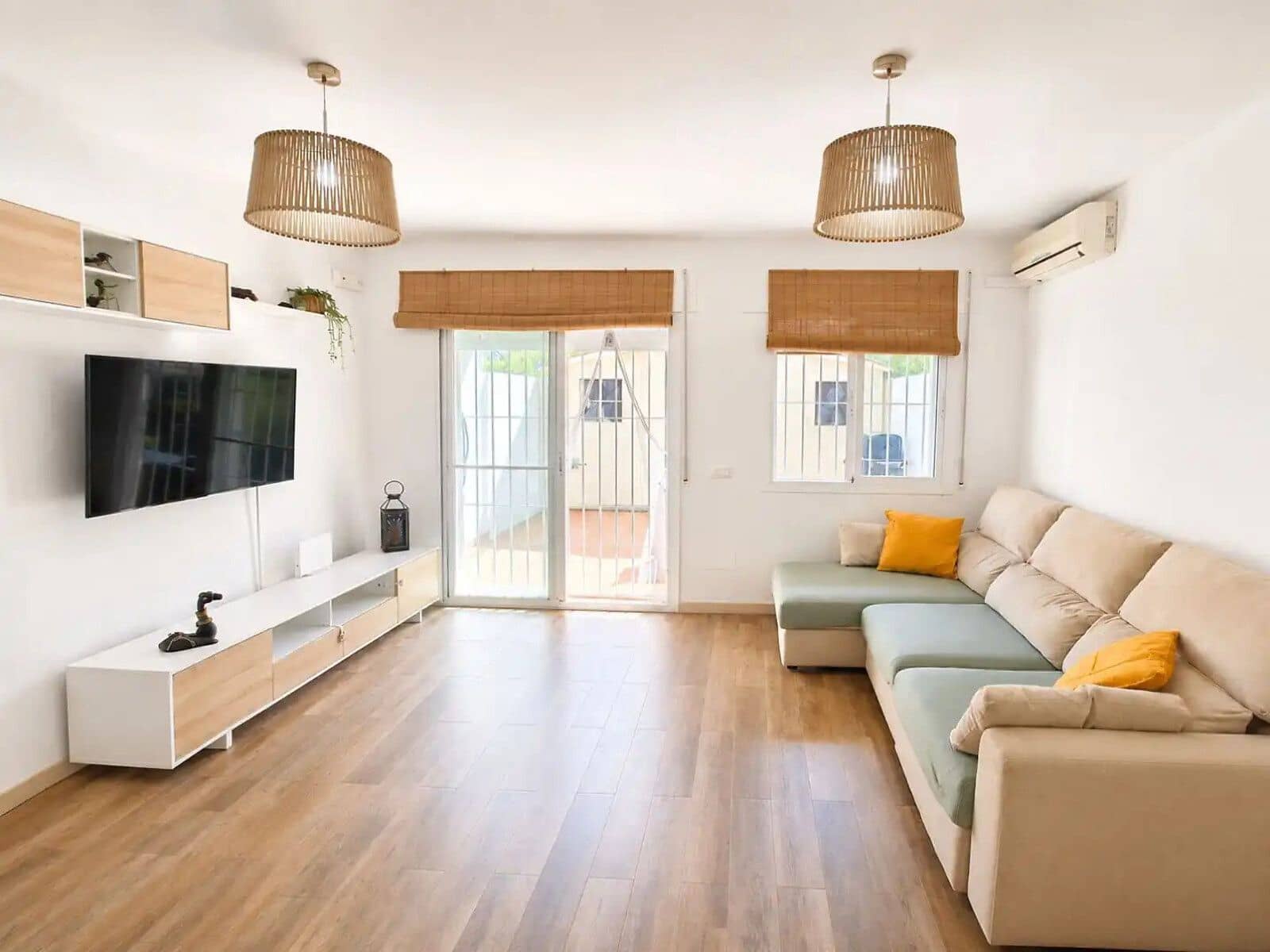 3 soverom Hus til salgs i New Golden Mile - € 355 000 (Ref: 9998343)