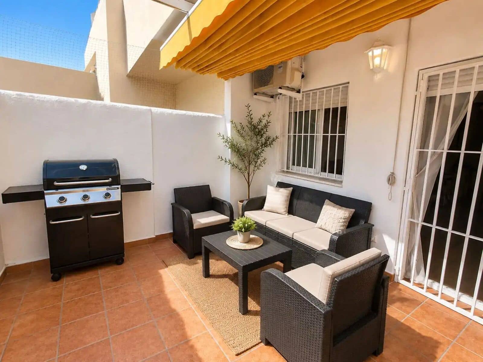 3 soverom Hus til salgs i New Golden Mile - € 355 000 (Ref: 9998343)