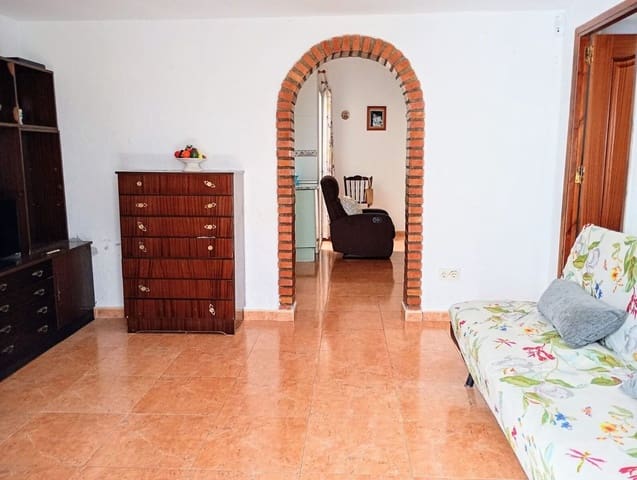 3 soveværelse Semi-Rækkehus til salg i Estepona - € 415.000 (Ref: 9998344)