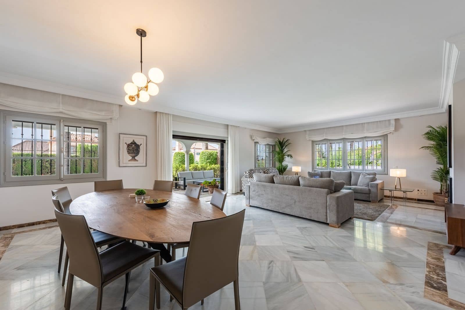 4 soveværelse Villa til salg i San Pedro de Alcantara - € 2.495.000 (Ref: 9998350)