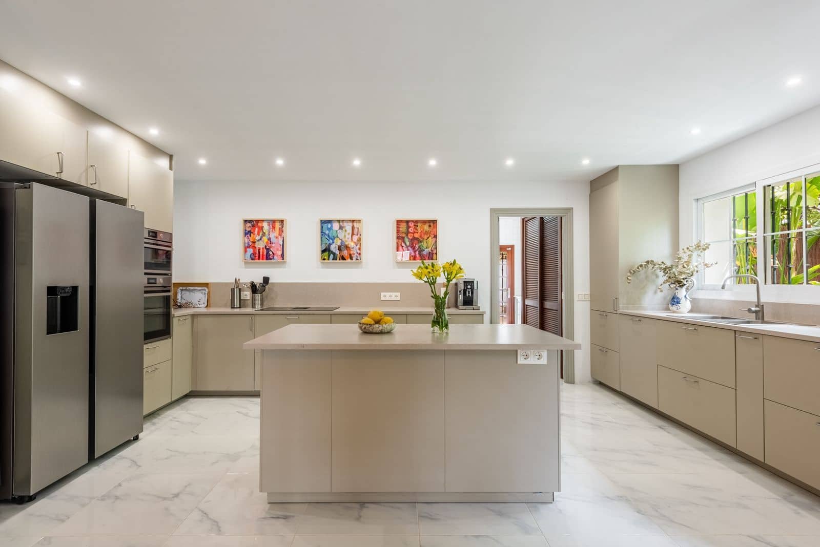 4 soveværelse Villa til salg i San Pedro de Alcantara - € 2.495.000 (Ref: 9998350)