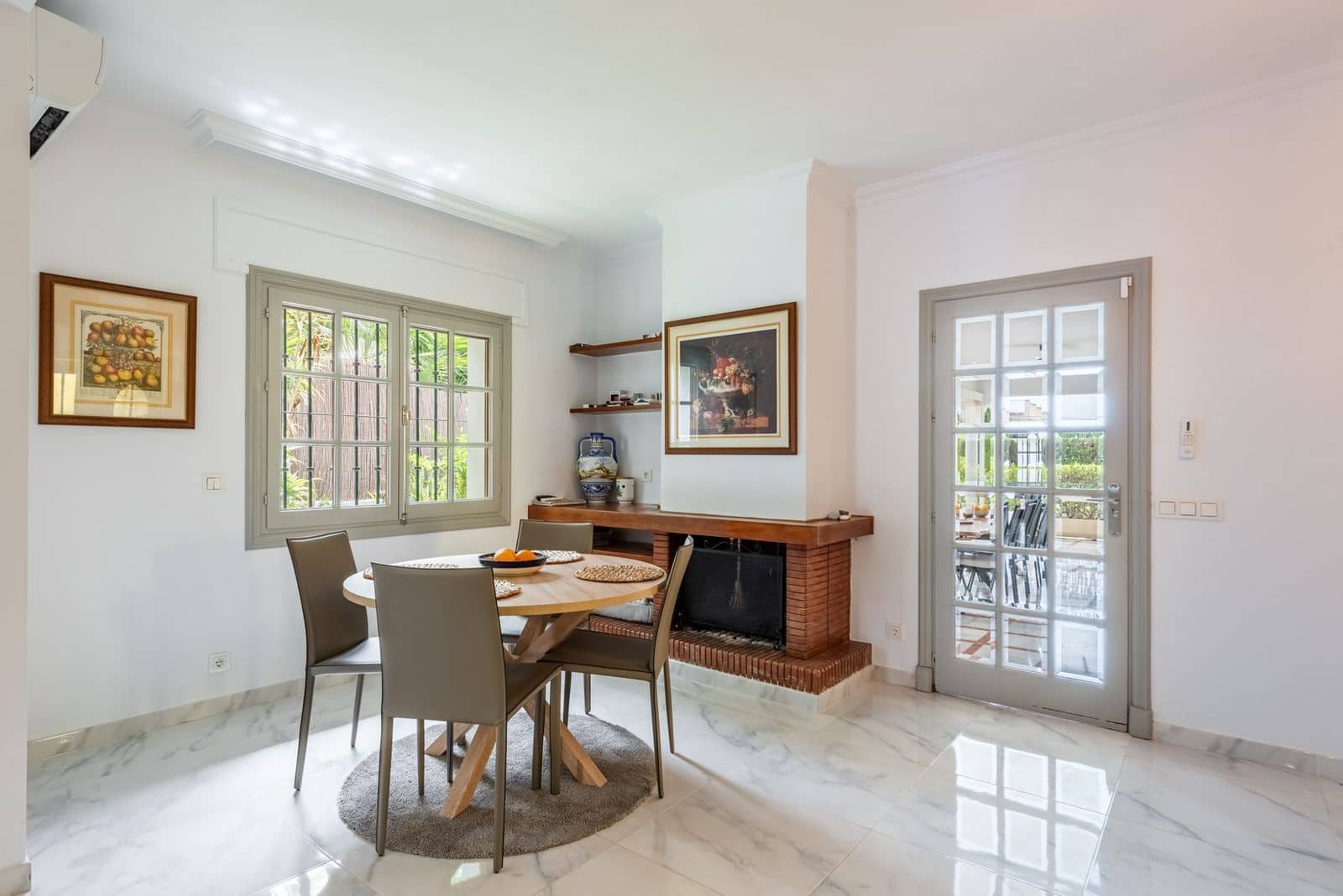 4 soveværelse Villa til salg i San Pedro de Alcantara - € 2.495.000 (Ref: 9998350)