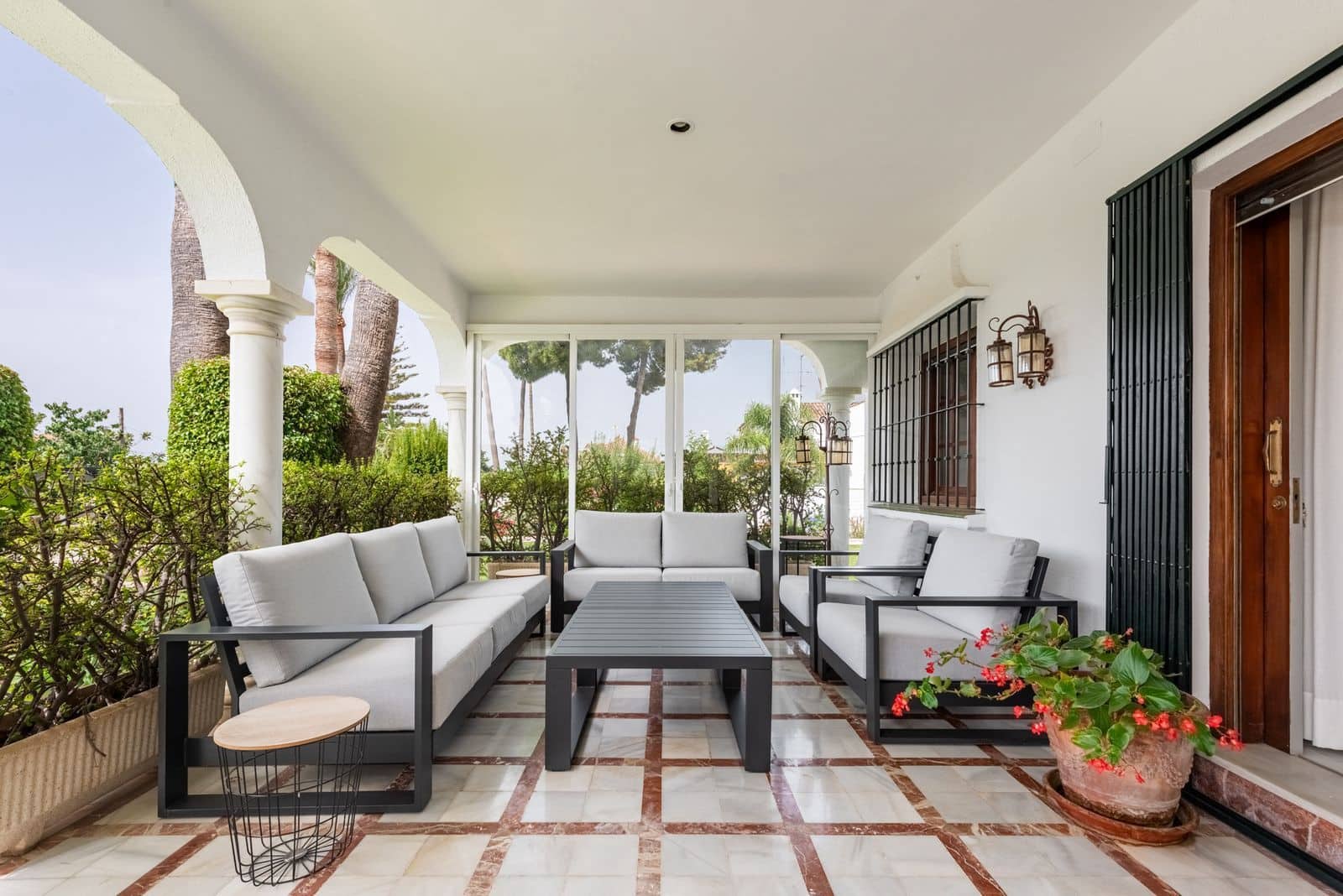 4 soveværelse Villa til salg i San Pedro de Alcantara - € 2.495.000 (Ref: 9998350)