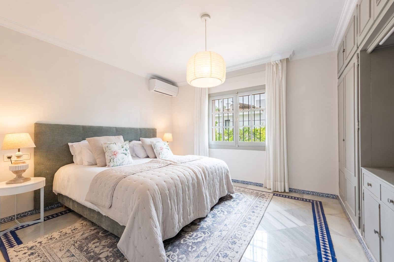 4 soveværelse Villa til salg i San Pedro de Alcantara - € 2.495.000 (Ref: 9998350)