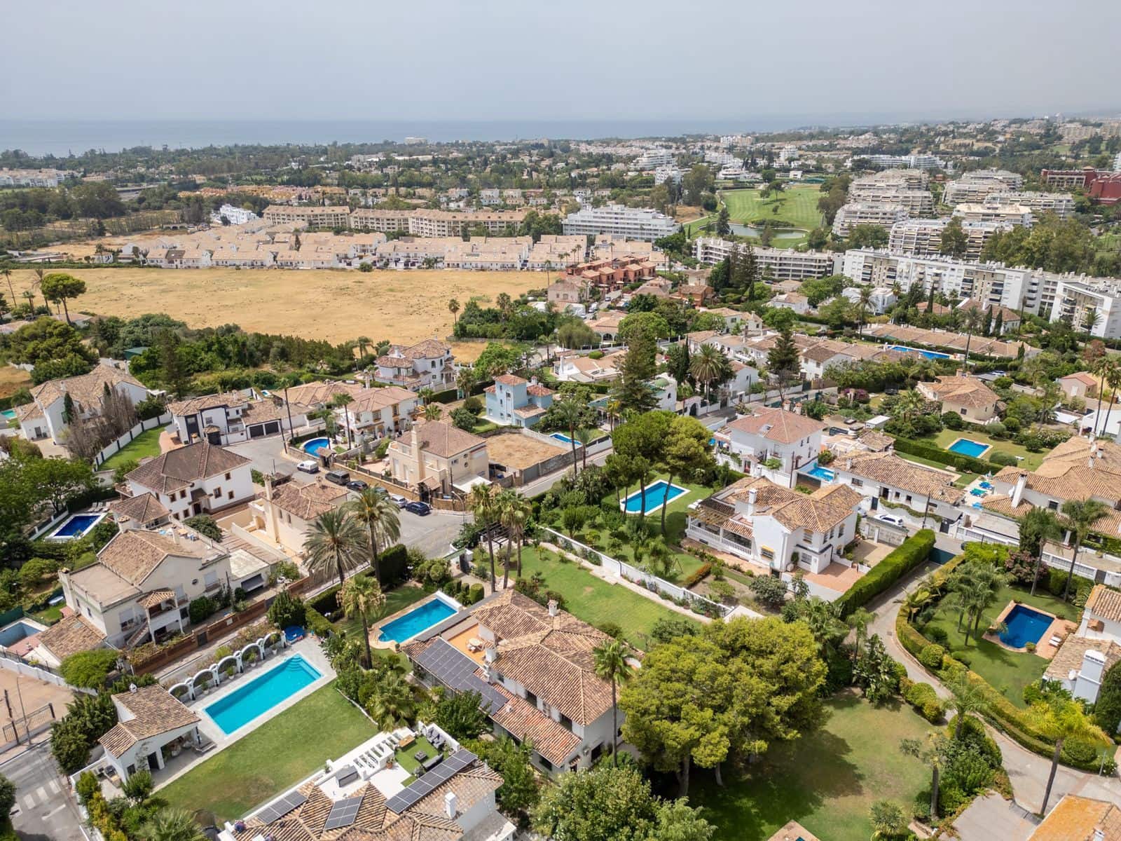 4 soveværelse Villa til salg i San Pedro de Alcantara - € 2.495.000 (Ref: 9998350)