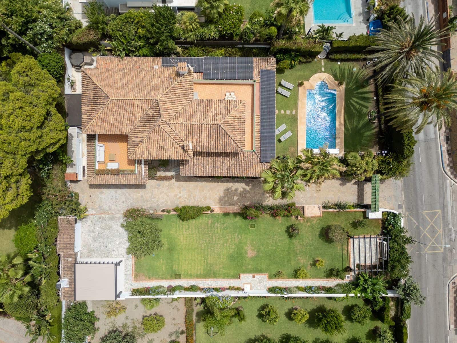 4 soveværelse Villa til salg i San Pedro de Alcantara - € 2.495.000 (Ref: 9998350)