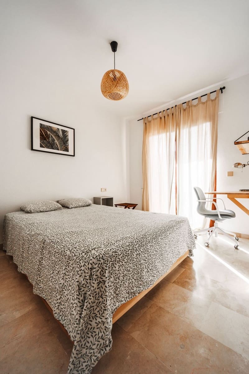 Apartamento de 3 habitaciones en Manilva en venta - 250.000 € (Ref: 9998352)