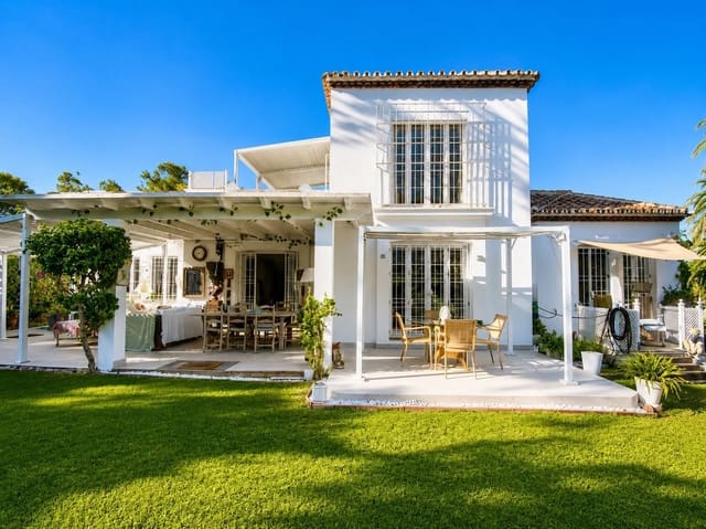 3 quarto Moradia para venda em Saladillo-Benamara, Estepona - 1 300 000 € (Ref: 9998355)