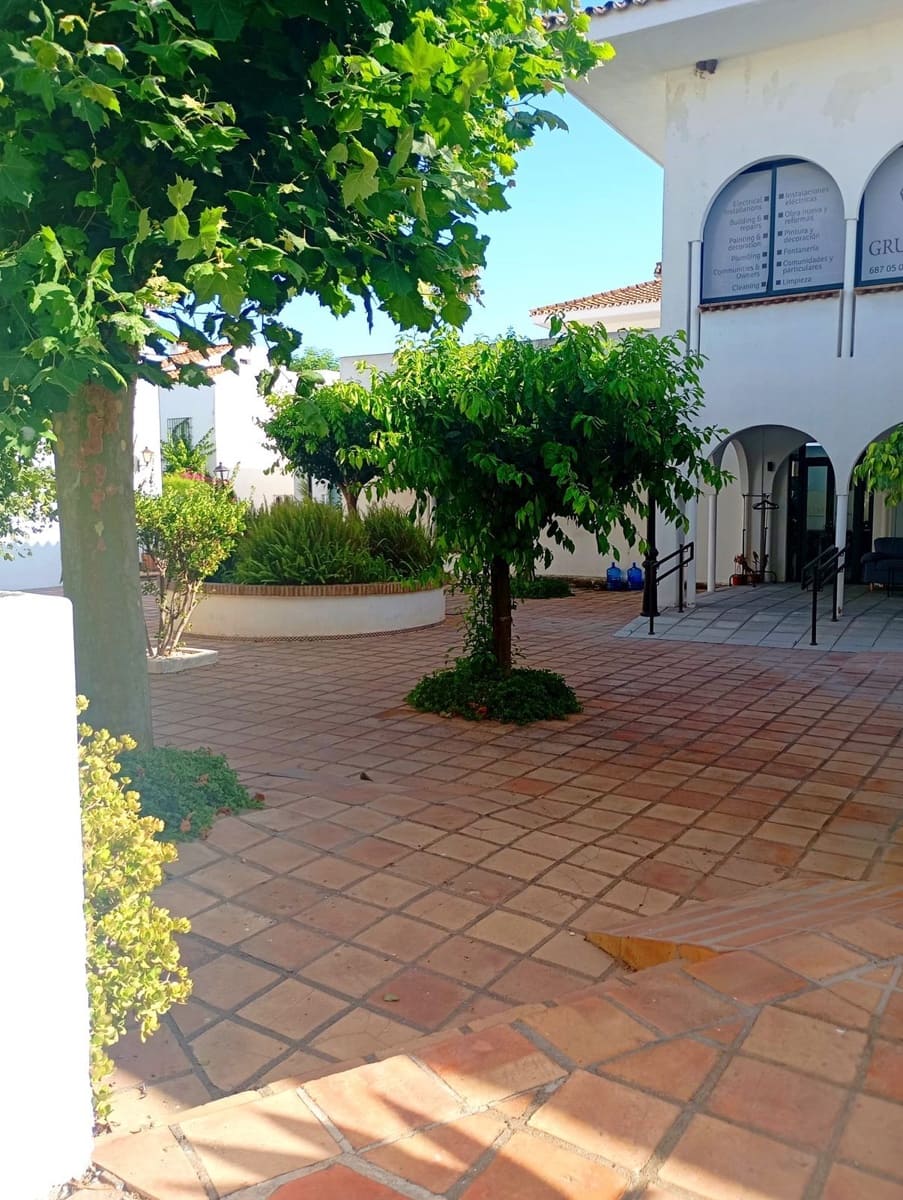 4 sovrum Semi-fristående Villa till salu i Bahia de Casares - 800 000 € (Ref: 9998359)