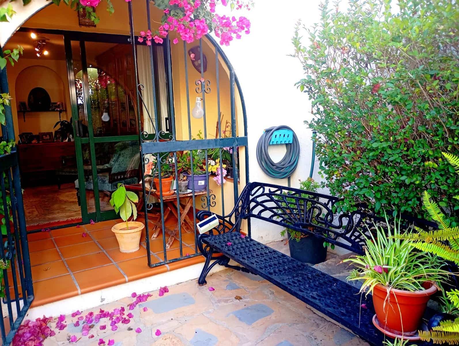 4 sovrum Semi-fristående Villa till salu i Bahia de Casares - 800 000 € (Ref: 9998359)