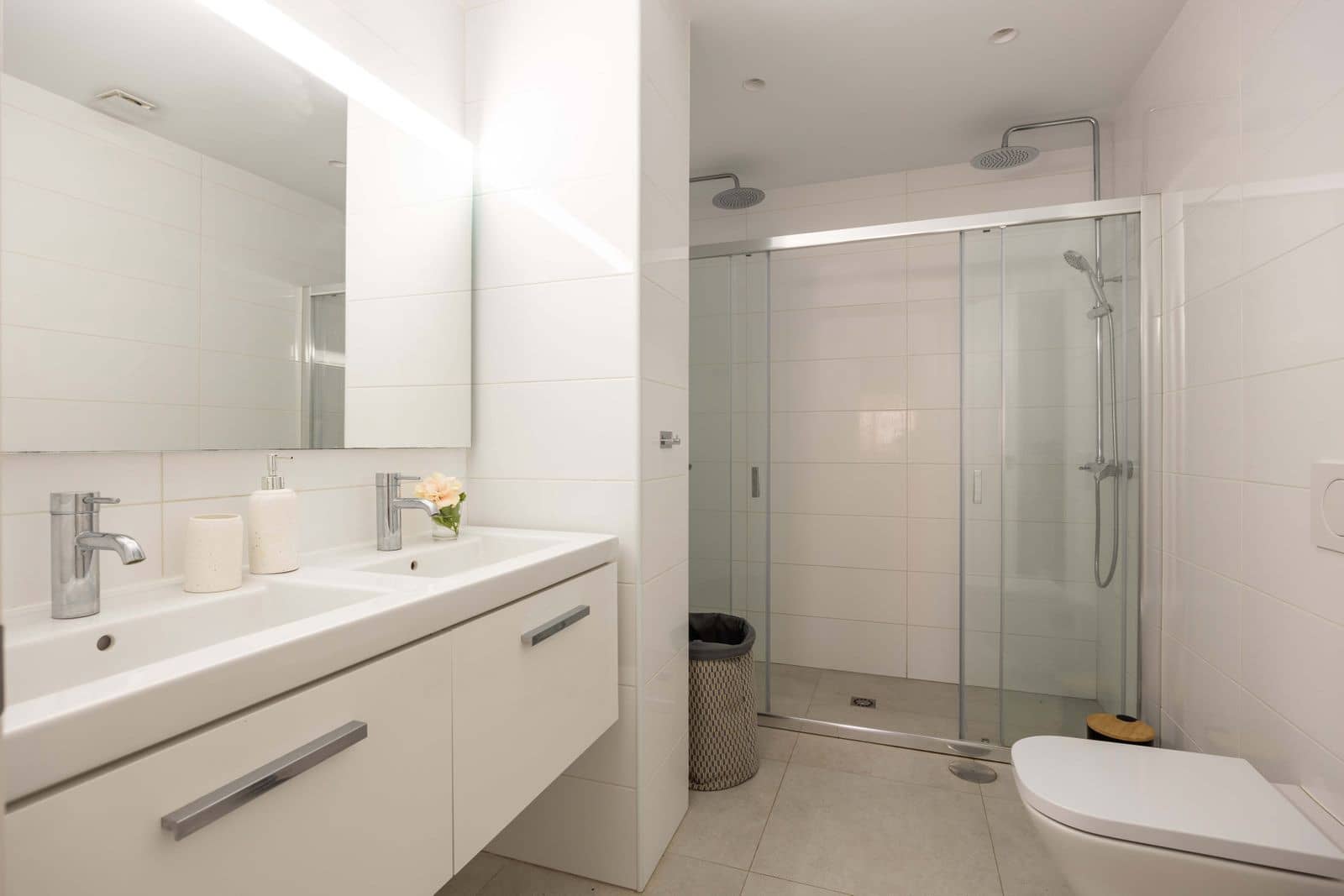 3 soverom Leilighet til salgs i Nueva Andalucia - € 675 000 (Ref: 9998360)