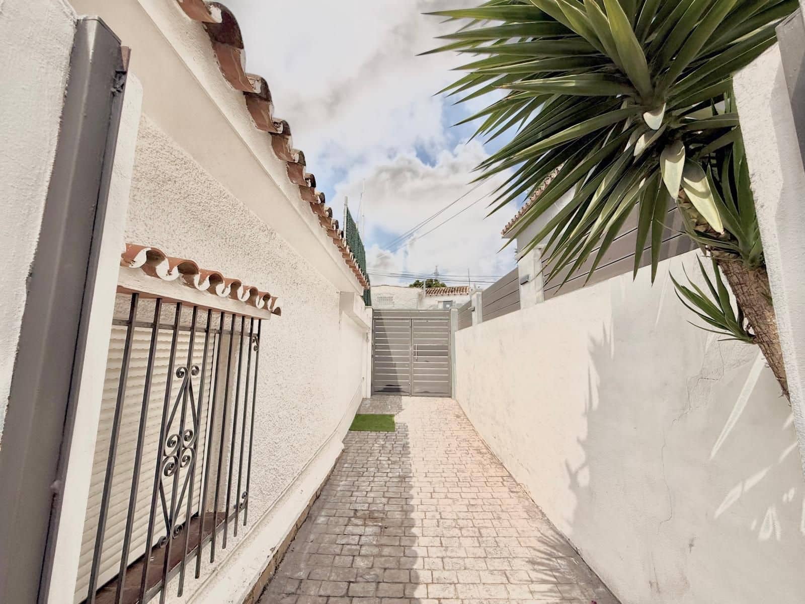 3 soverom Villa til salgs i Benalmadena - € 599 950 (Ref: 9998361)