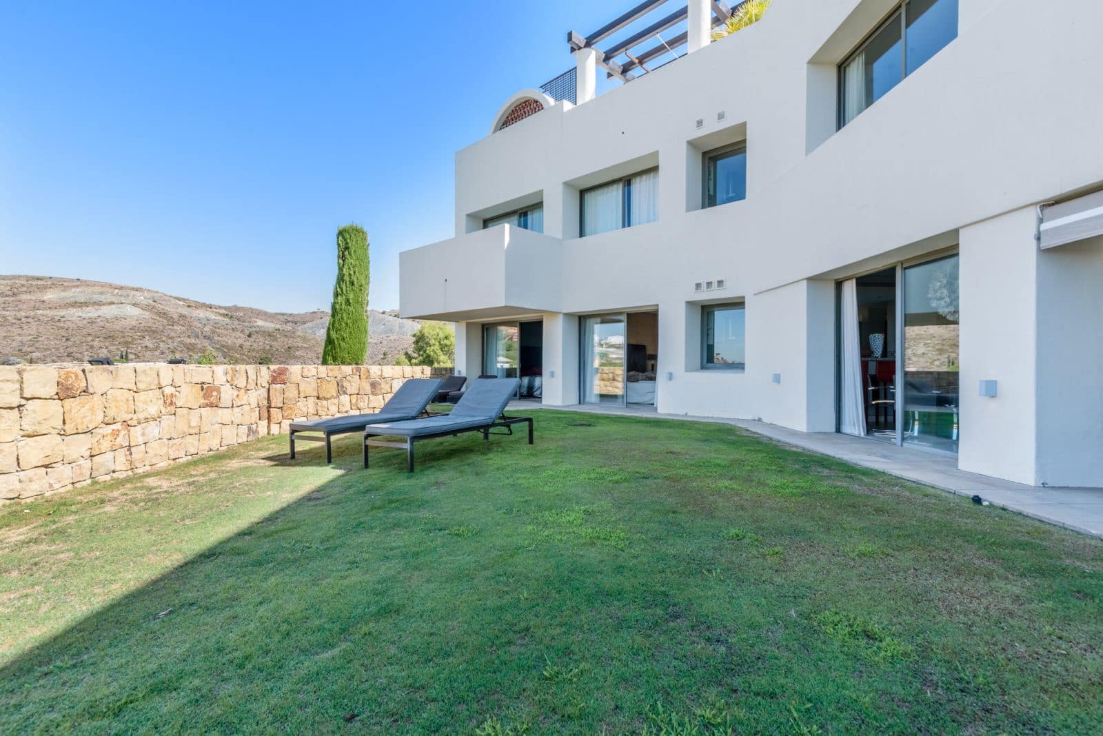 2 soverom Leilighet til salgs i Los Flamingos - € 675 000 (Ref: 9998363)