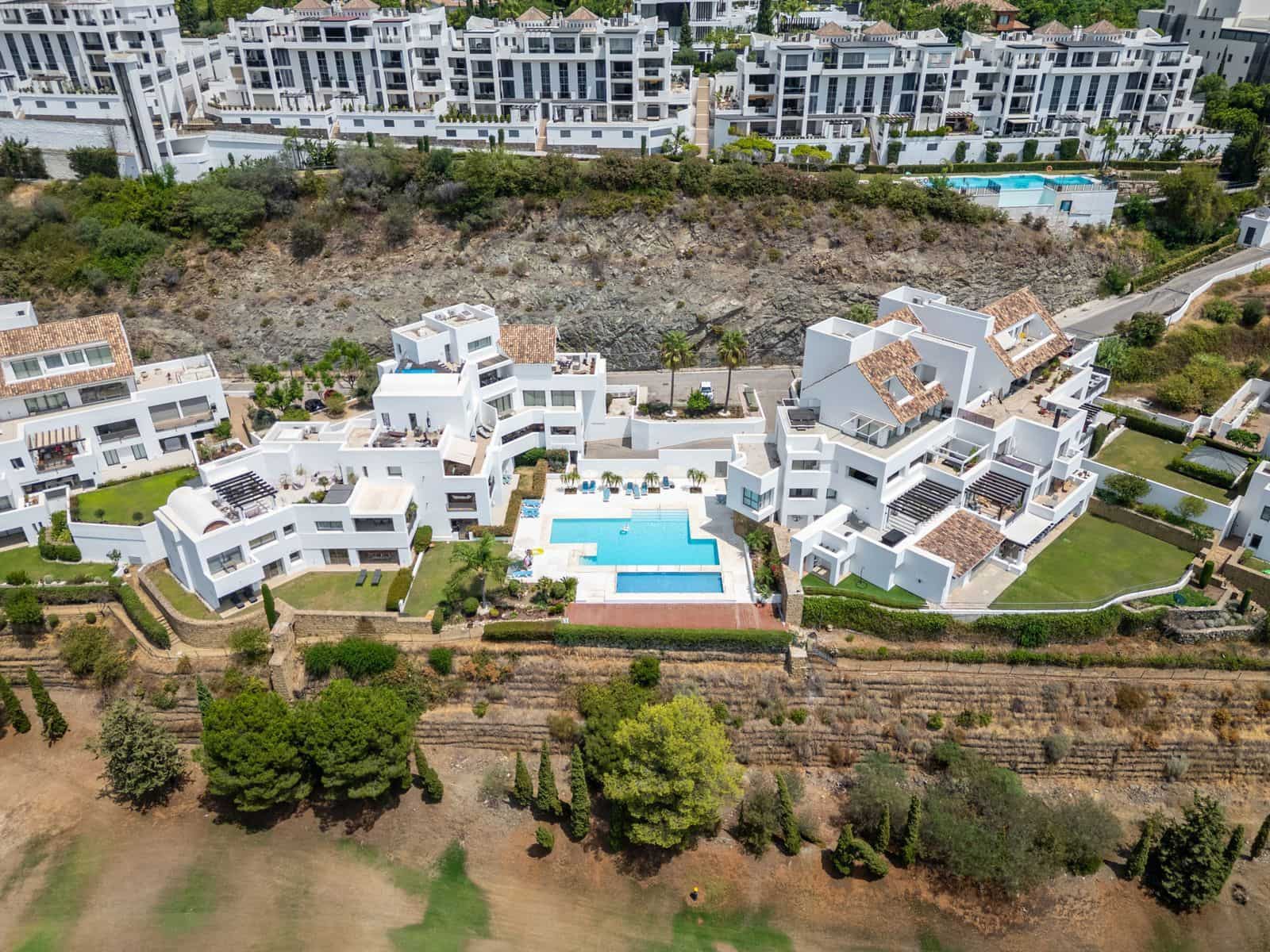 2 soverom Leilighet til salgs i Los Flamingos - € 675 000 (Ref: 9998363)