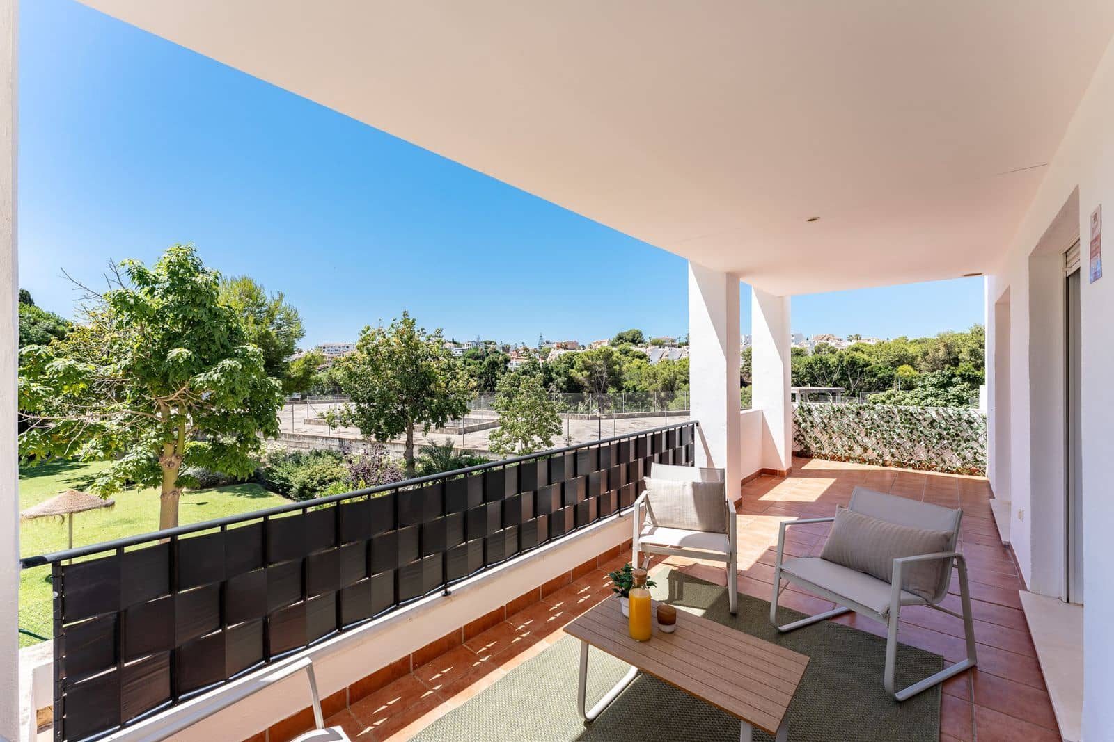 2 soverom Leilighet til salgs i Torrequebrada - € 379 000 (Ref: 9998367)