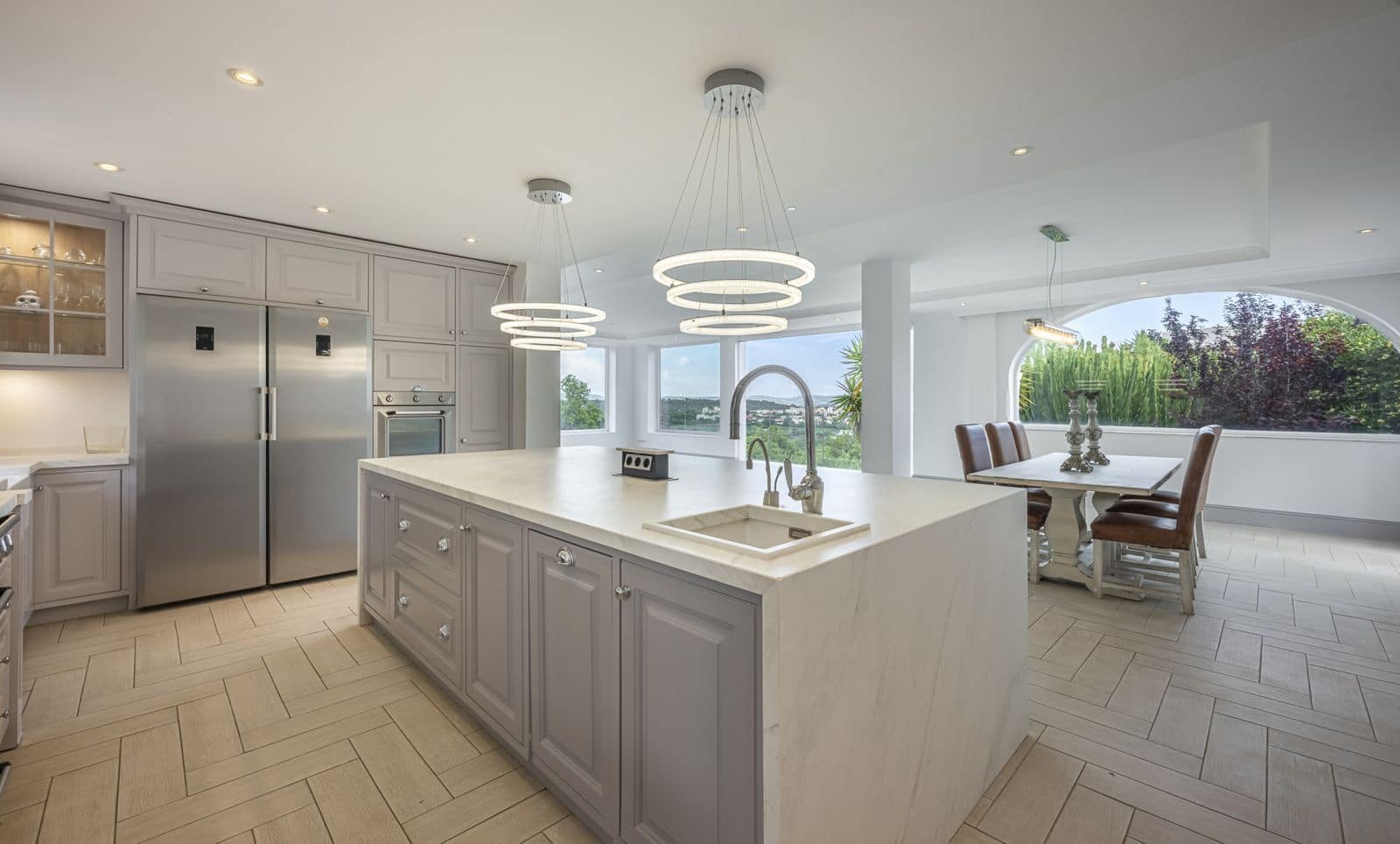 6 soverom Villa til salgs i Sotogrande - € 1 845 000 (Ref: 9998371)
