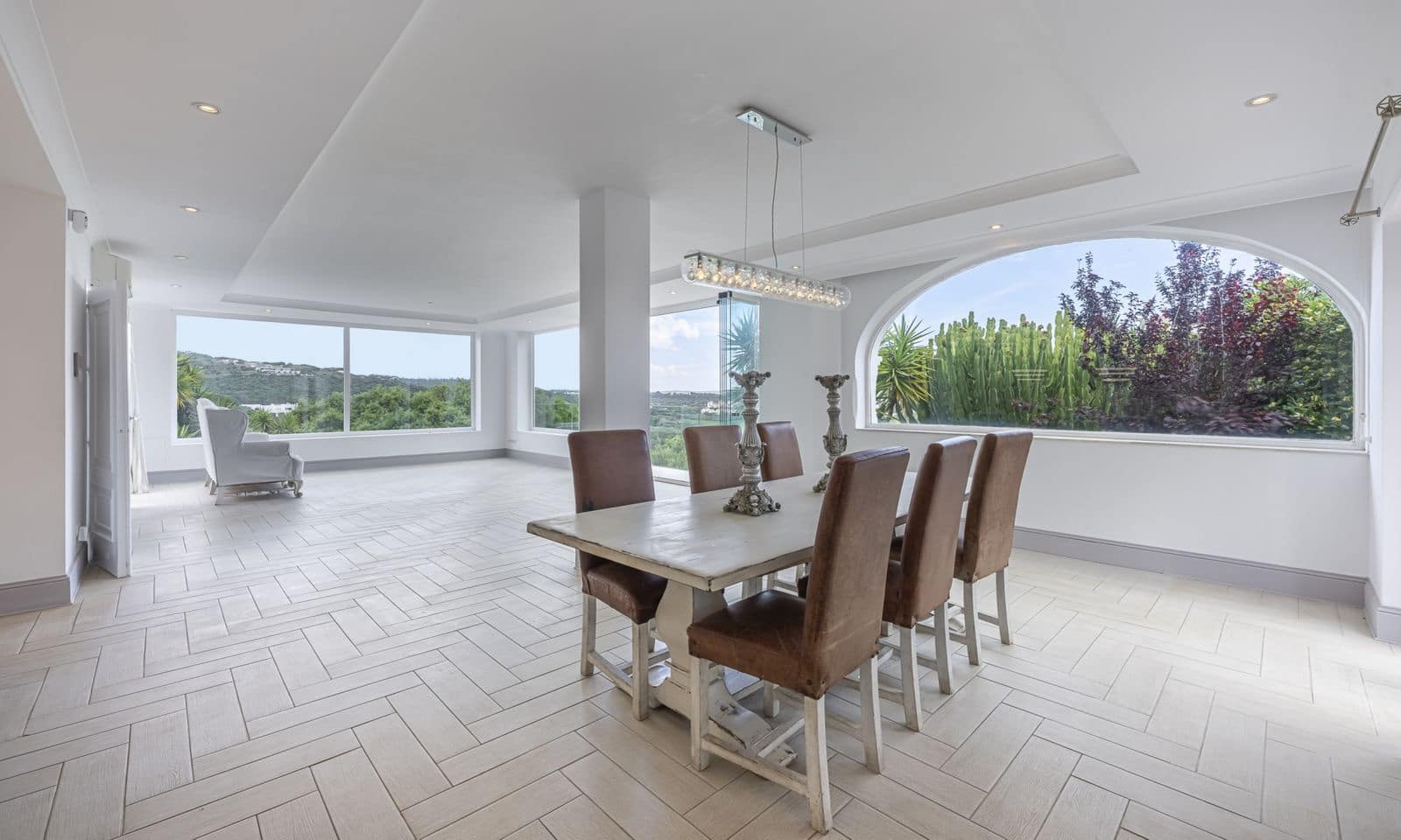 6 soverom Villa til salgs i Sotogrande - € 1 845 000 (Ref: 9998371)