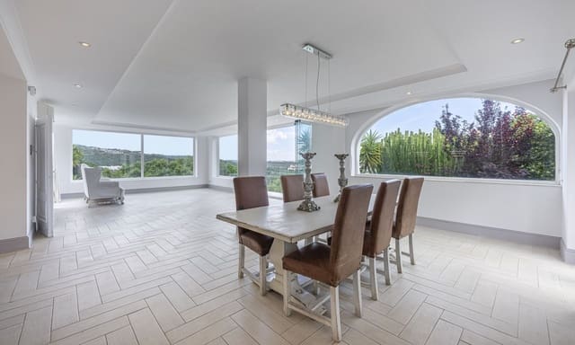 6 soverom Villa til salgs i Sotogrande, San Roque - € 1 845 000 (Ref: 9998371)