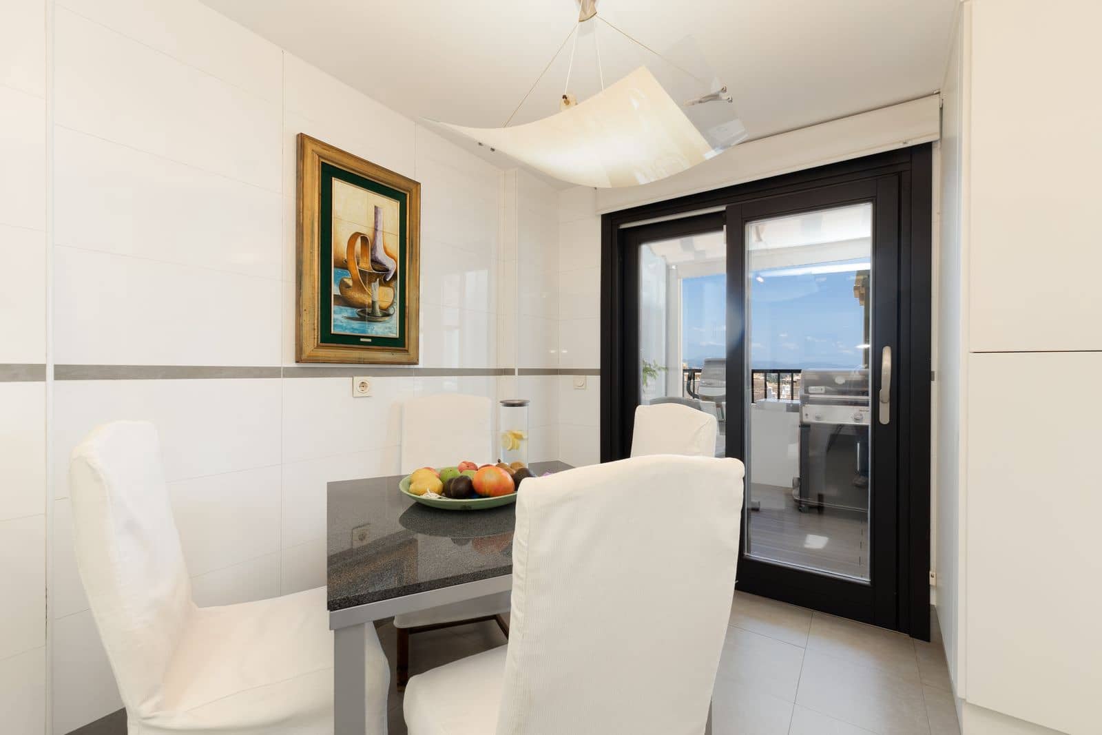 2 bedroom Penthouse for sale in San Pedro de Alcantara - € 1,180,000 (Ref: 9998374)
