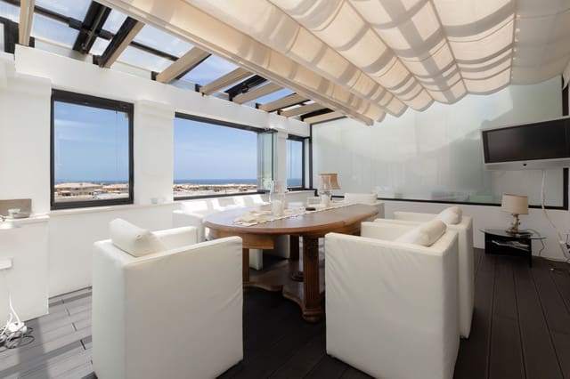 2 bedroom Penthouse for sale in San Pedro de Alcantara, Marbella - € 1,180,000 (Ref: 9998374)
