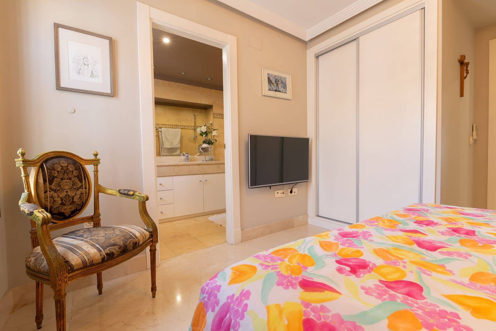 2 bedroom Penthouse for sale in San Pedro de Alcantara - € 1,180,000 (Ref: 9998374)