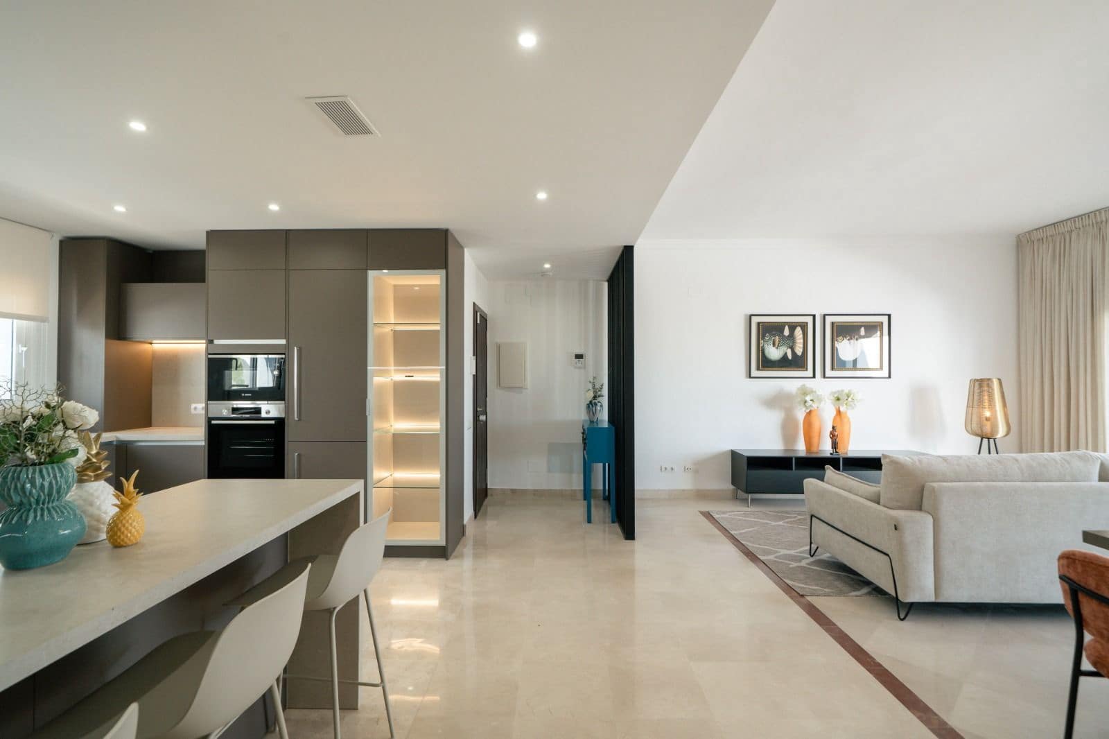 2 bedroom Penthouse for sale in Benahavis - € 685,000 (Ref: 9998376)