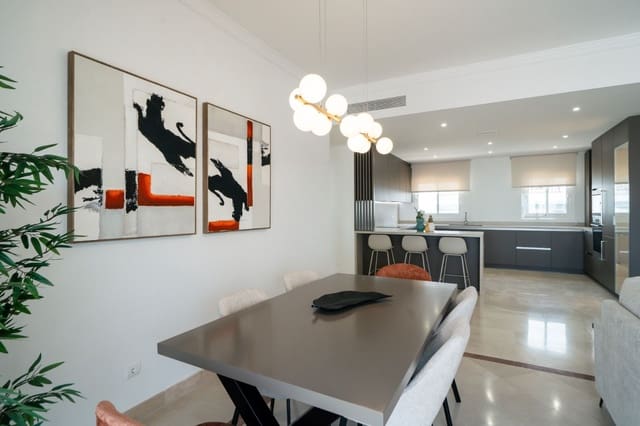 2 bedroom Penthouse for sale in Benahavís - € 685,000 (Ref: 9998376)