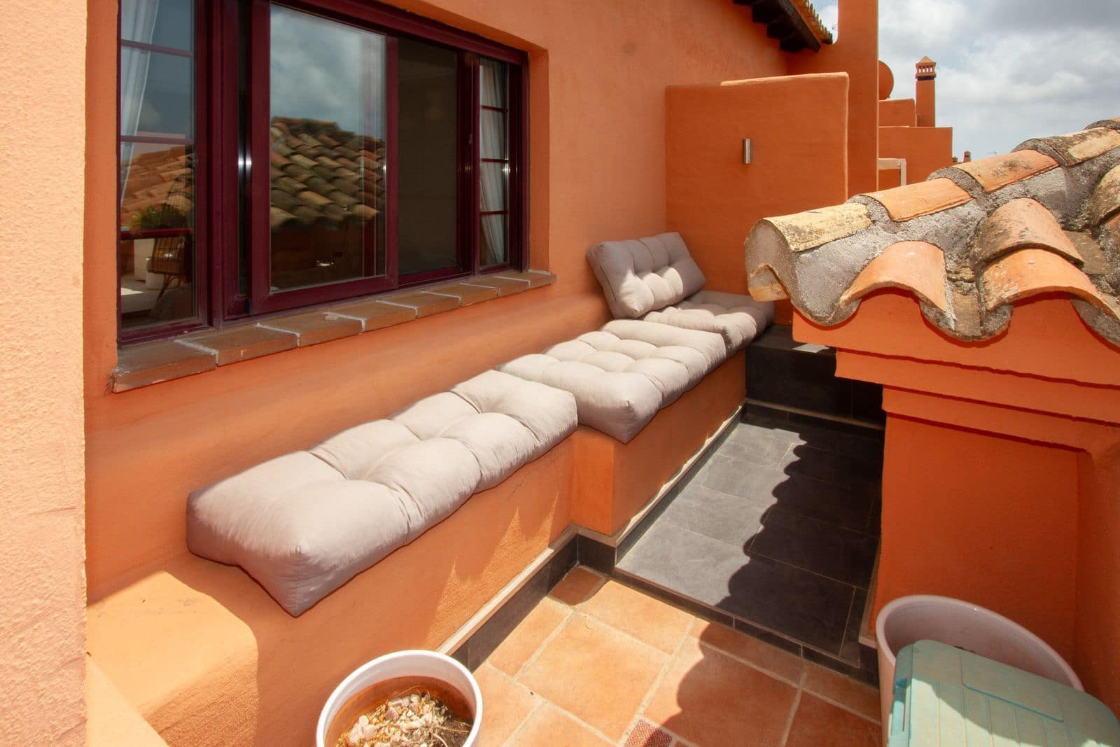 3 chambre Penthouse à vendre à La Mairena - 585 000 € (Ref: 9998378)