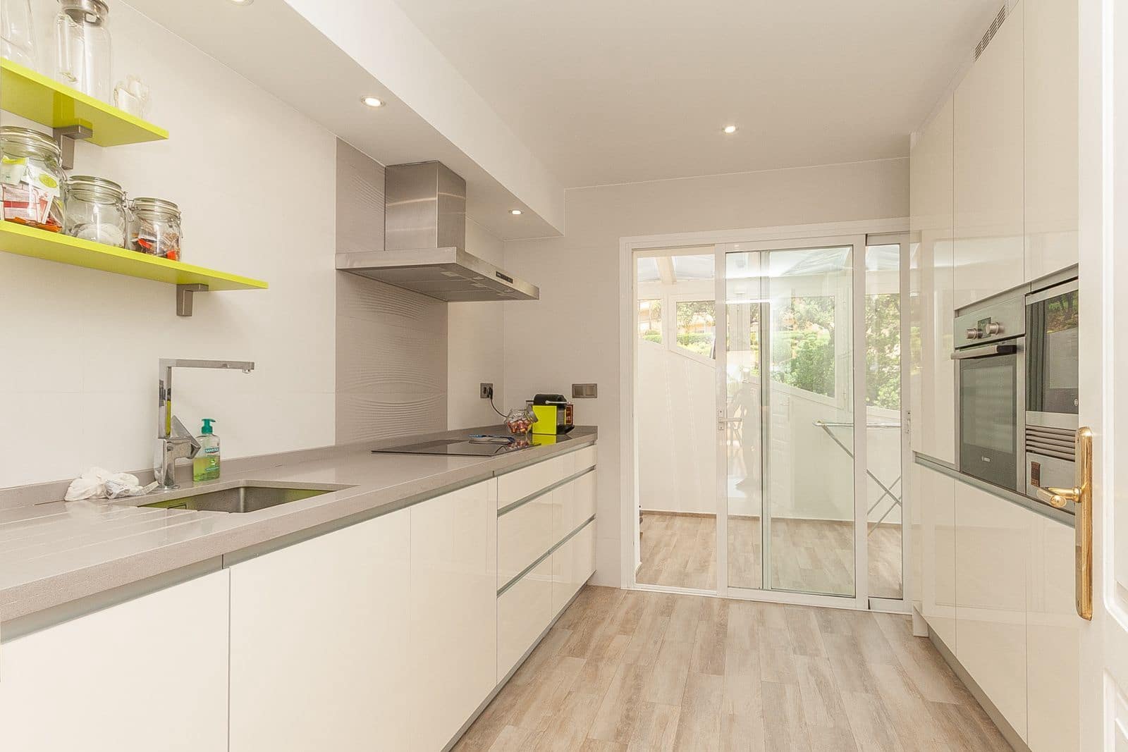 3 soverom Penthouse til salgs i Elviria - € 1 095 000 (Ref: 9998383)