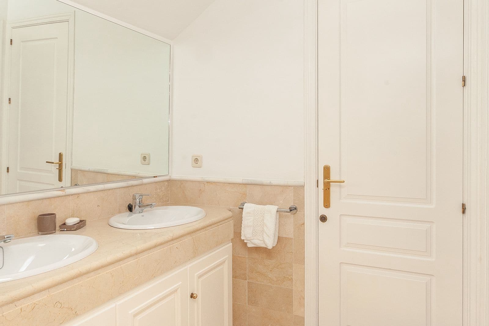 3 soverom Penthouse til salgs i Elviria - € 1 095 000 (Ref: 9998383)