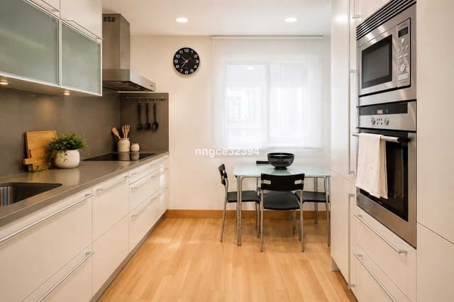 3 sypialnia Apartament na sprzedaż w Seghers, Estepona - 1 000 000 € (Ref: 9998384)