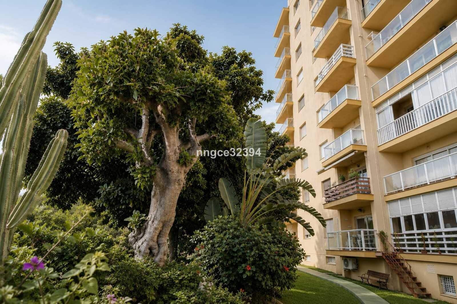3 sypialnia Apartament na sprzedaż w Estepona - 1 000 000 € (Ref: 9998384)