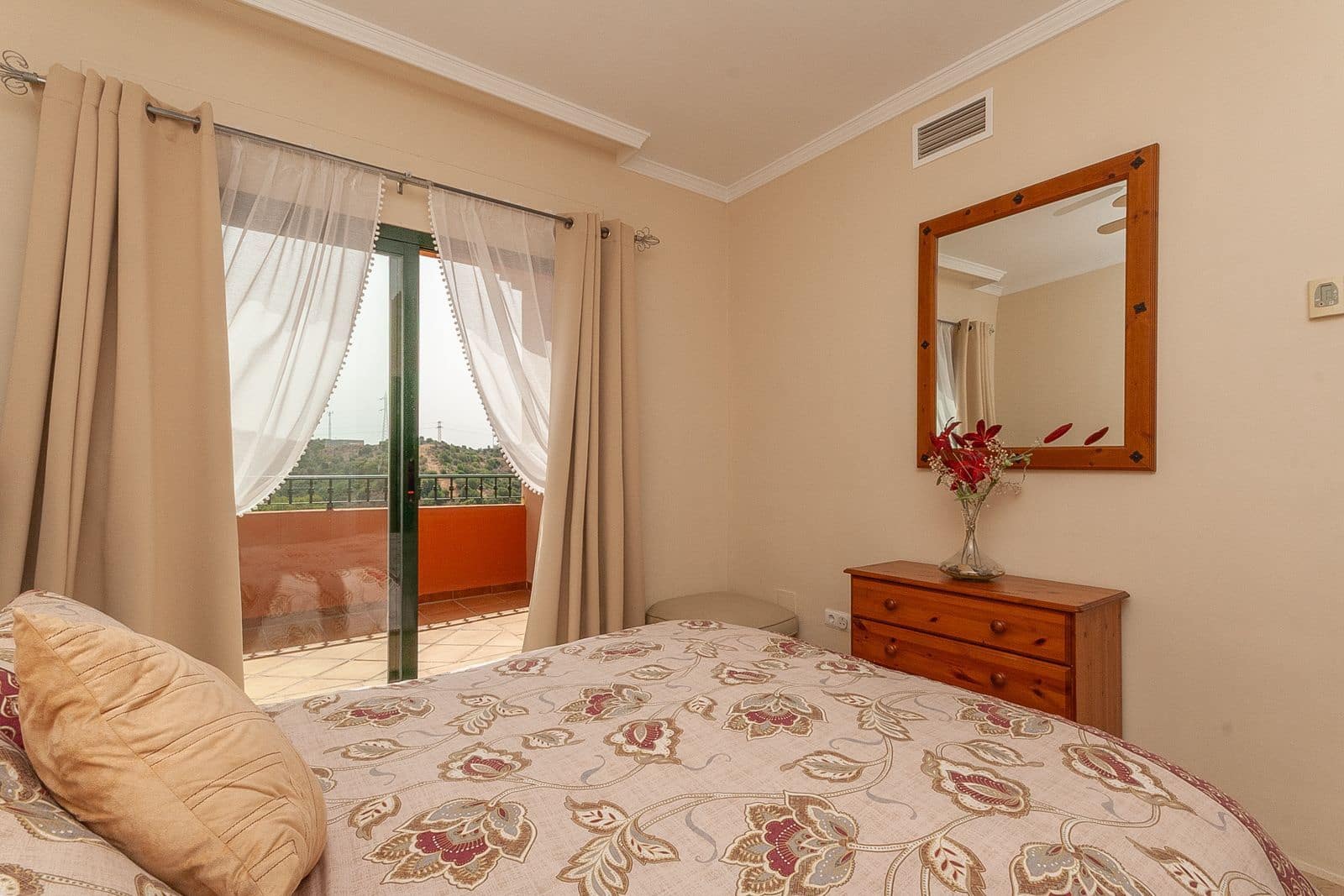 3 soverom Penthouse til salgs i Elviria - € 410 000 (Ref: 9998385)