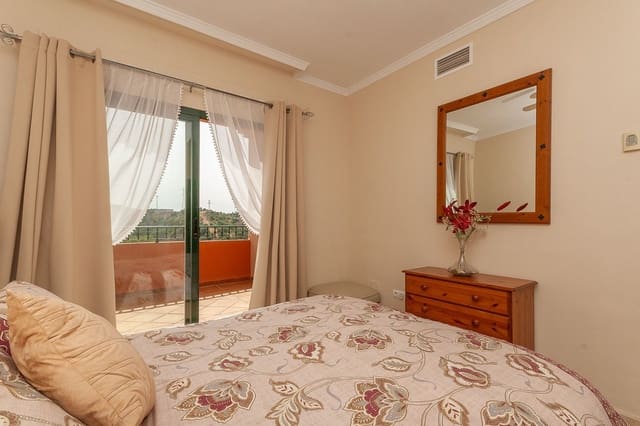3 soverom Penthouse til salgs i Elviria, Marbella - € 410 000 (Ref: 9998385)