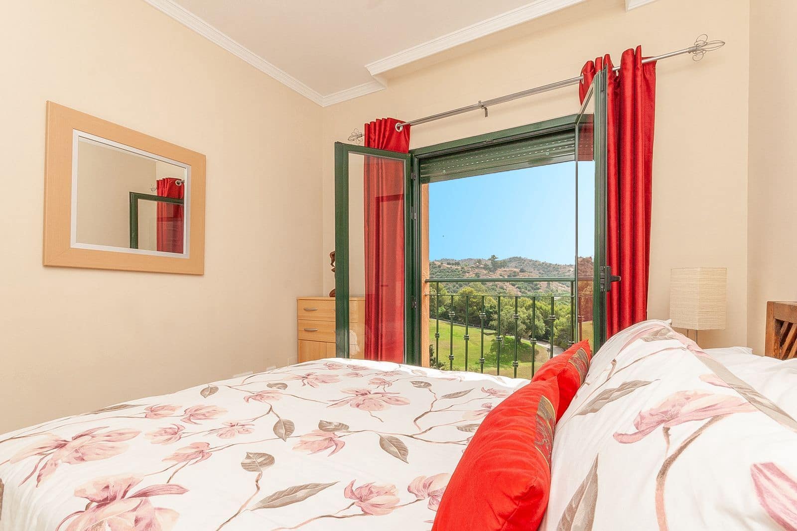 3 soverom Penthouse til salgs i Elviria - € 410 000 (Ref: 9998385)