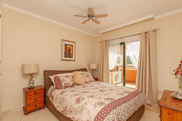 3 soverom Penthouse til salgs i Elviria, Marbella - € 410 000 (Ref: 9998385)